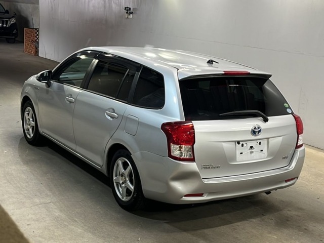Toyota COROLLA FIELDER 2013 7385155-1