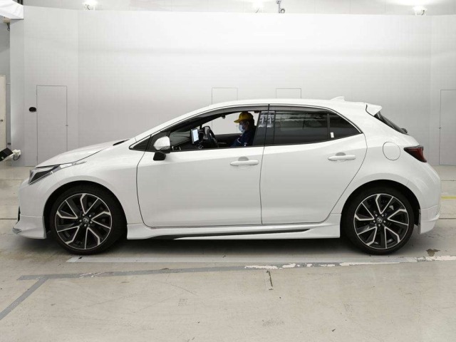 Toyota COROLLA SPORT 2023 7383667-4