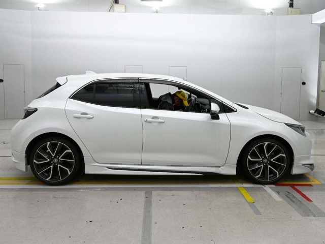 Toyota COROLLA SPORT 2022 7383668-3