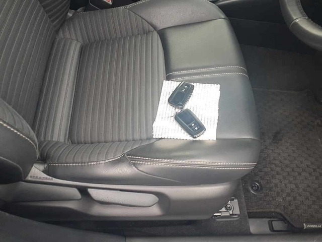 Toyota COROLLA SPORT 2021 7383669-10