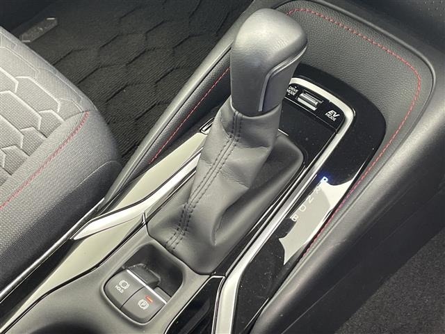 Toyota COROLLA SPORT 2019 7383827-23