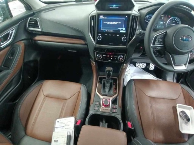 Subaru FORESTER 2022 7385554-11