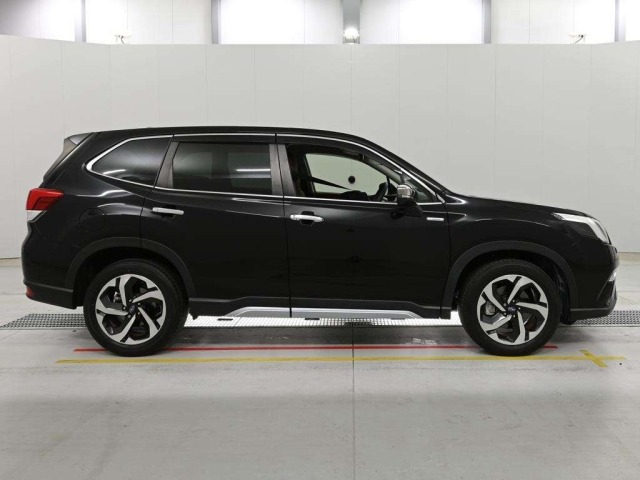Subaru FORESTER 2022 7385554-3
