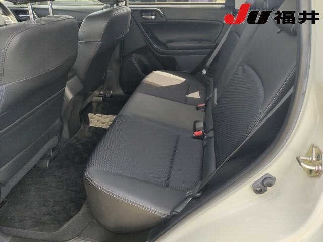 Subaru FORESTER 2013 7385583-6