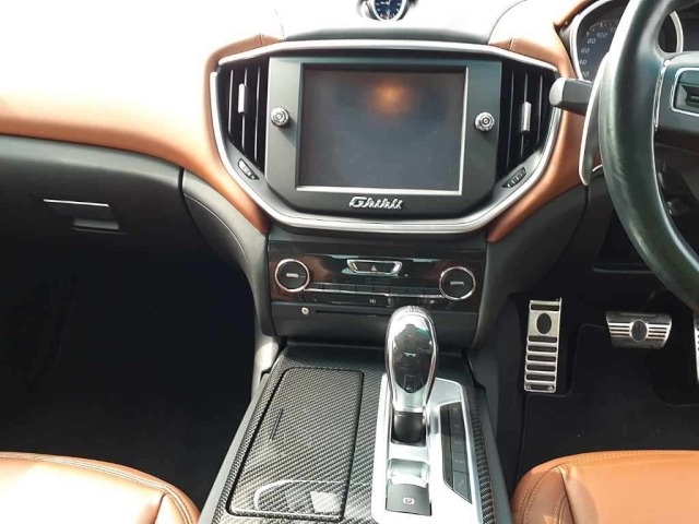 Maserati GHIBLI 2015 7382589-9