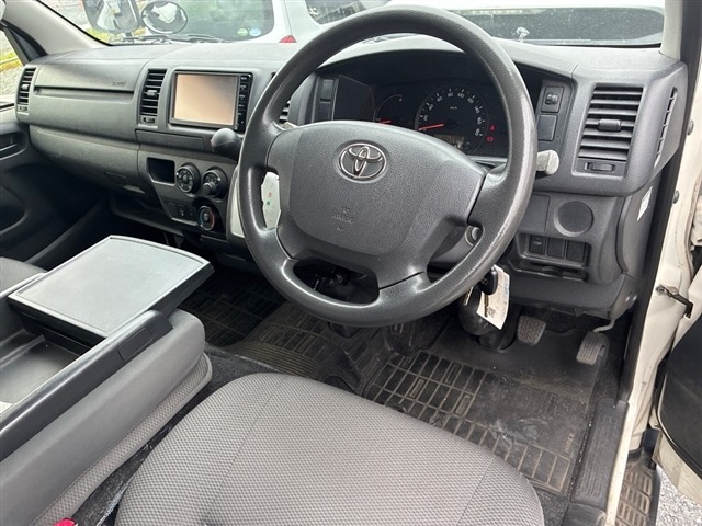 Toyota HIACE VAN 2015 7387658-3