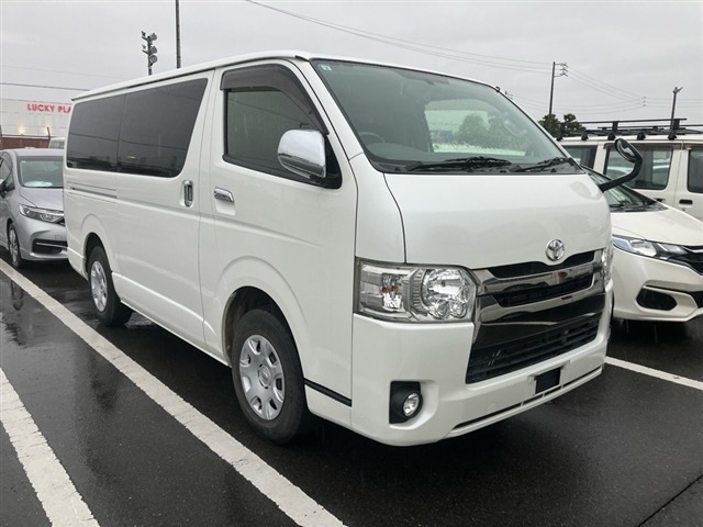 Toyota HIACE VAN 2017 7387663-0