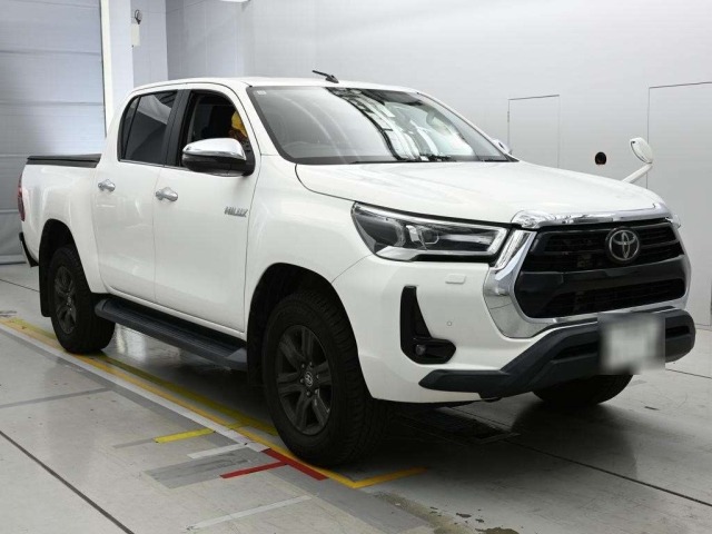 Toyota HILUX 2021 7384541-5