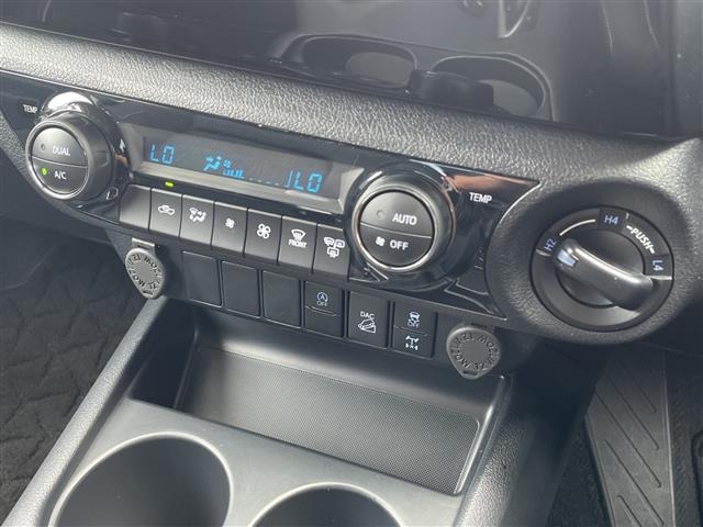 Toyota HILUX 2023 7384831-2