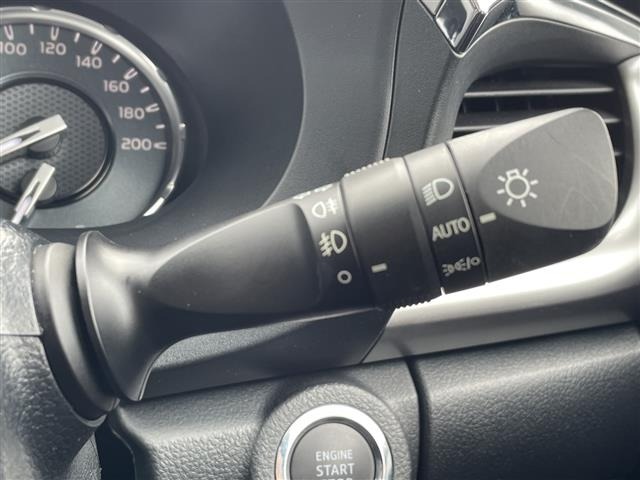 Toyota HILUX 2023 7384831-8