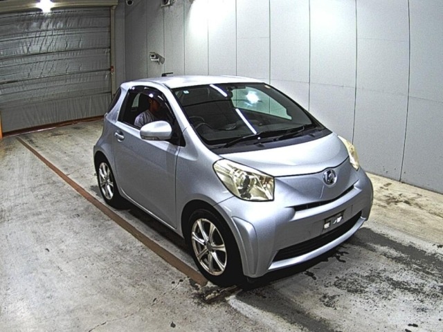 Toyota IQ 2010 7387396-0