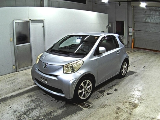 Toyota IQ 2010 7387396-4