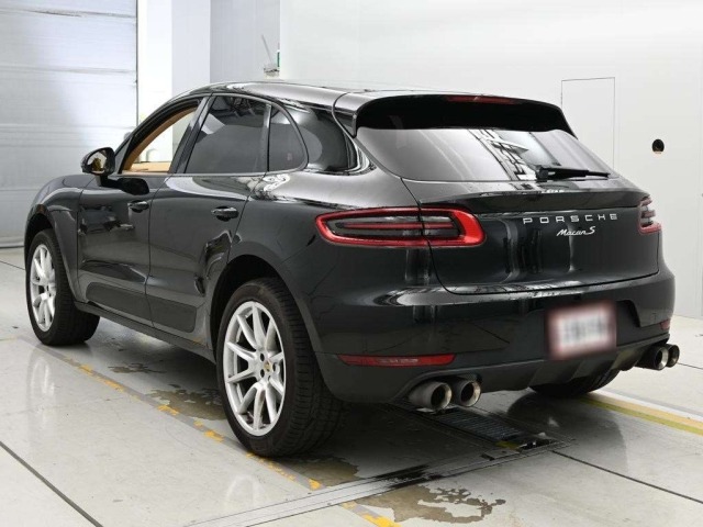 Porsche MACAN 2014 7376901-6