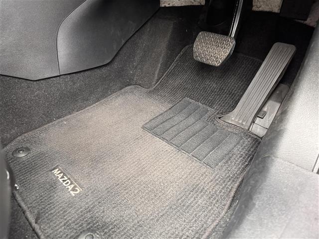 Mazda MAZDA2 2020 7387404-20