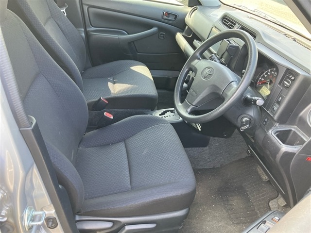 Toyota PROBOX VAN 2020 7382001-5