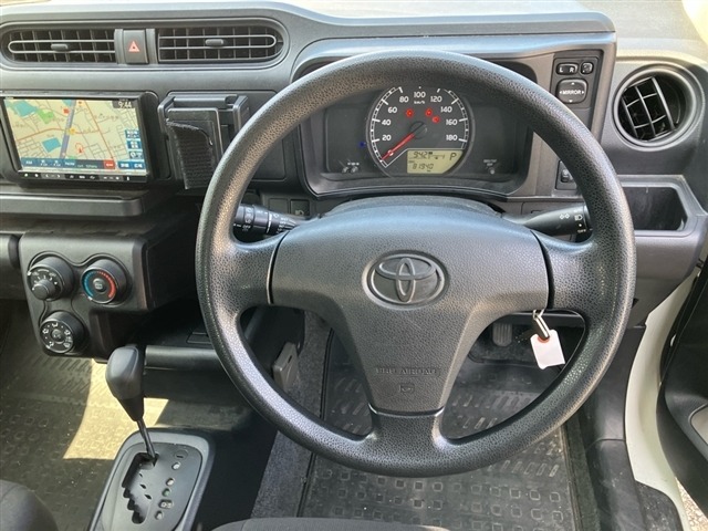 Toyota PROBOX VAN 2018 7382002-3