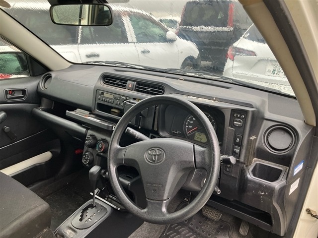 Toyota PROBOX VAN 2018 7382109-3