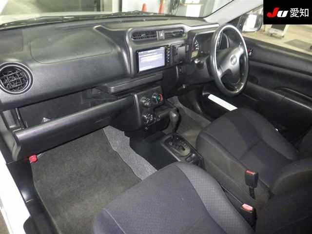 Toyota PROBOX VAN 2017 7382155-3