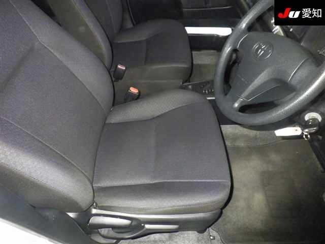 Toyota PROBOX VAN 2017 7382155-6