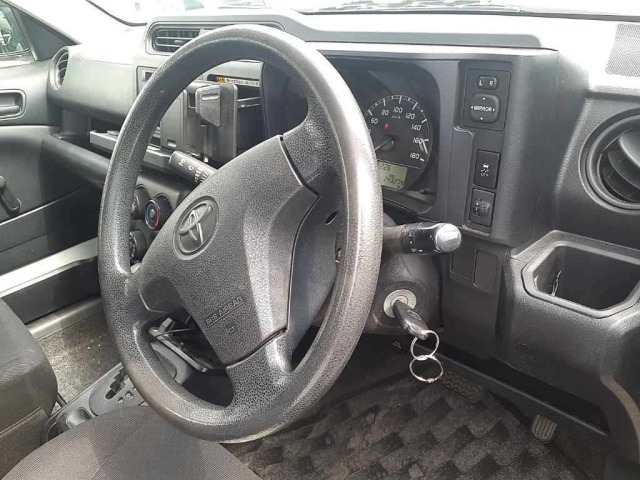 Toyota PROBOX VAN 2016 7382201-9