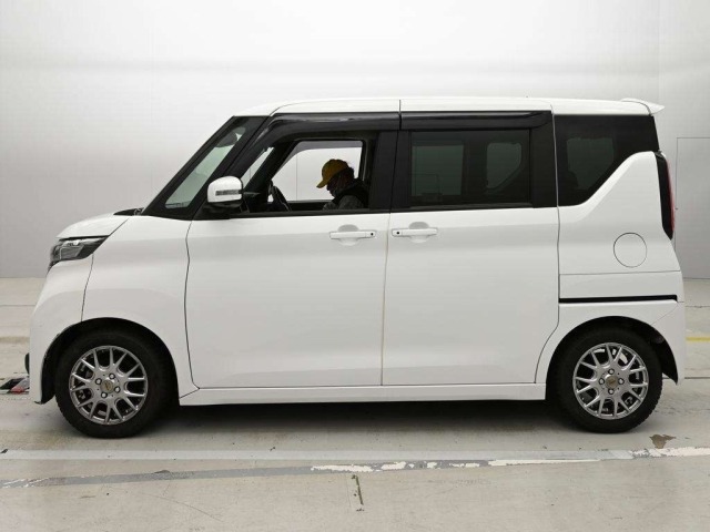 Nissan ROOX 2023 7386392-4