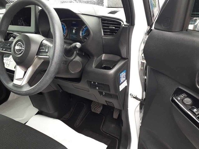 Nissan ROOX 2023 7386392-9