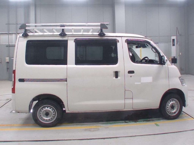 Toyota TOWNACE VAN 2021 7383141-3