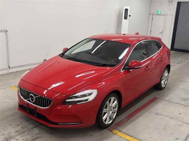 Volvo V40 2019 7377898-4