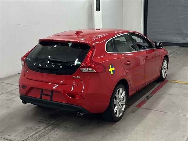 Volvo V40 2019 7377898-5