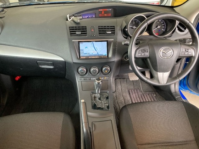 Mazda AXELA 2013 7401347-3