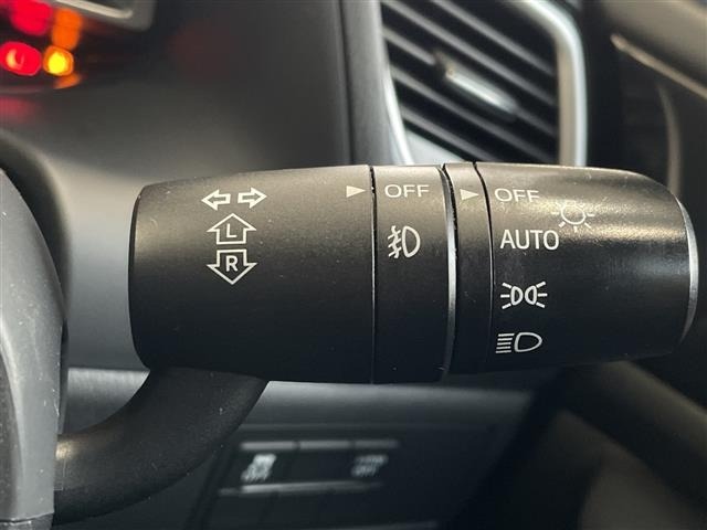 Mazda AXELA 2014 7401630-3