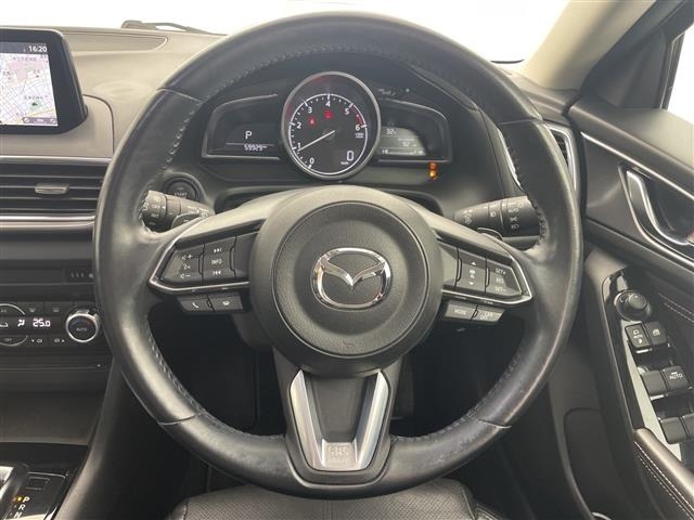 Mazda AXELA 2017 7401641-15
