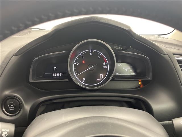 Mazda AXELA 2017 7401641-16