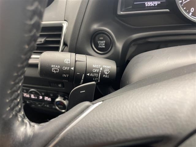 Mazda AXELA 2017 7401641-19