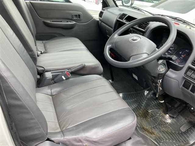 Mazda BONGO VAN 2006 7410599-7