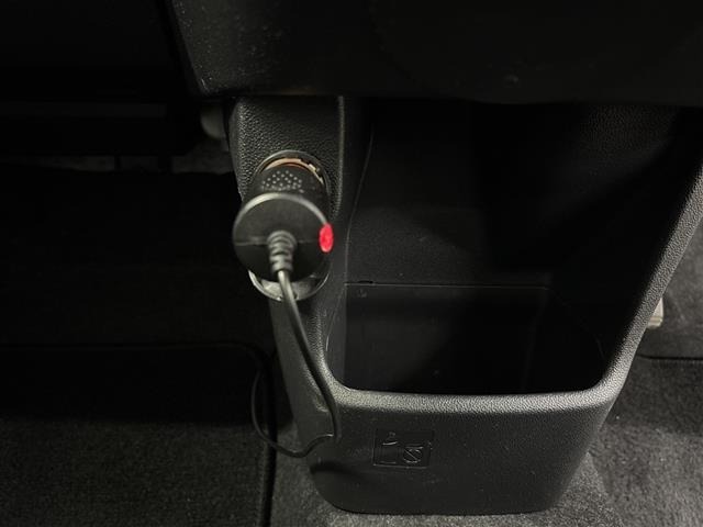 Daihatsu CAST 2015 7398561-6
