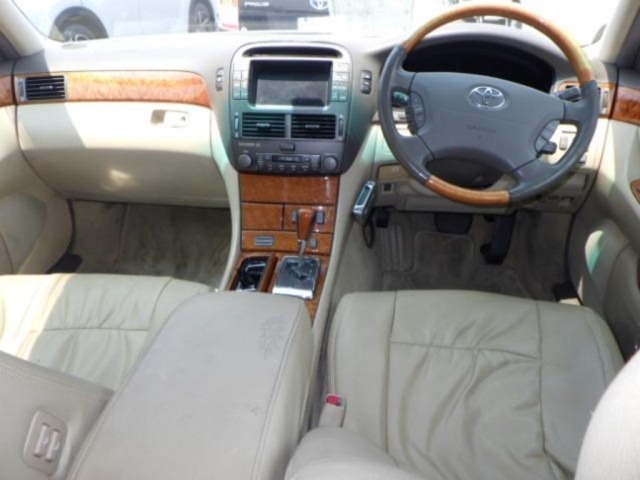 Toyota CELSIOR 2004 7388715-3