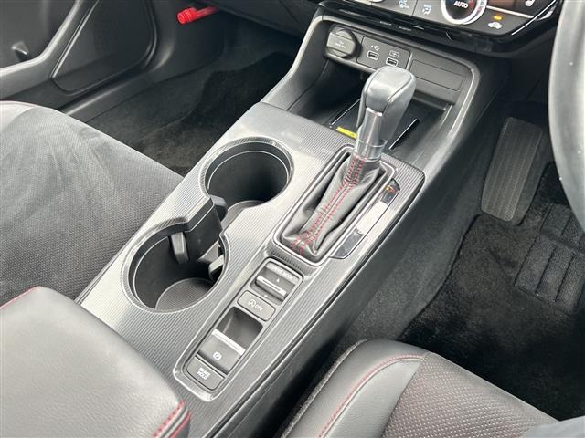 Honda CIVIC 2021 7396976-10