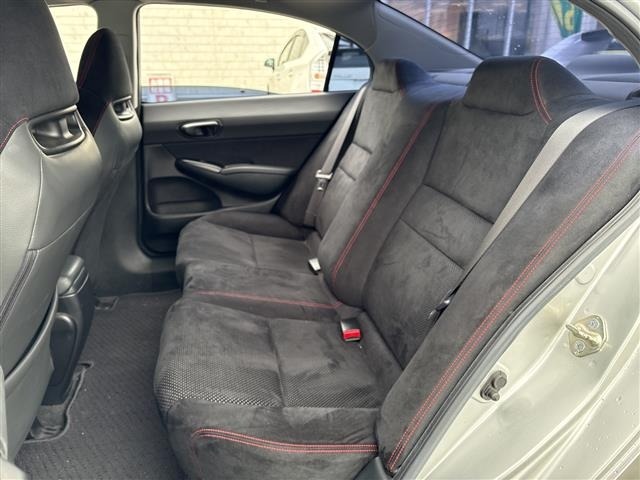 Honda CIVIC 2007 7396996-4