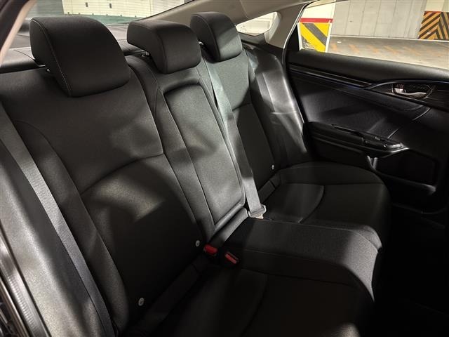 Honda CIVIC 2018 7397028-11