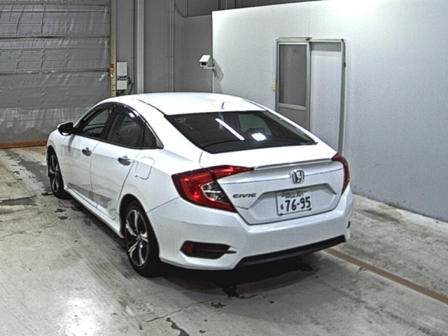 Honda CIVIC 2017 7397113-1