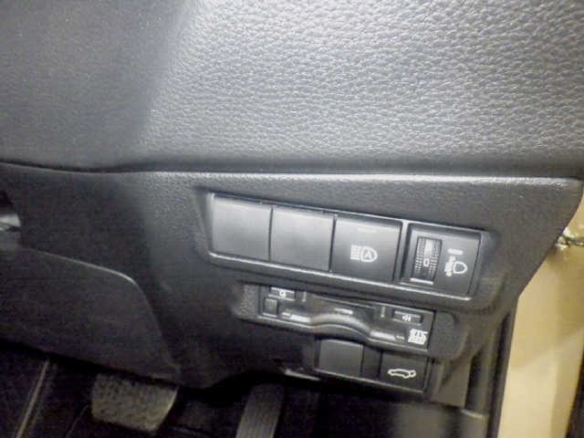 Toyota COROLLA CROSS 2025 7387736-6