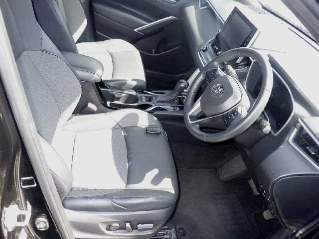 Toyota COROLLA CROSS 2023 7387737-7