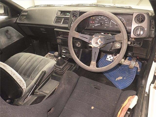 Toyota COROLLA LEVIN 1985 7405667-3