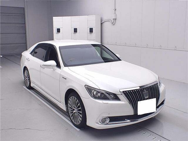 Toyota CROWN MAJESTA 2014 7417661-0