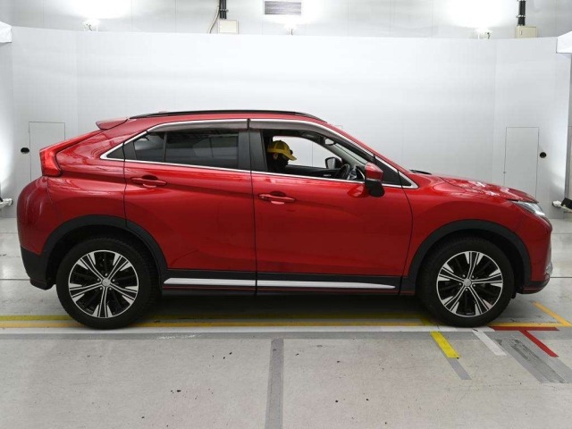 Mitsubishi ECLIPSE CROSS 2018 7401911-3