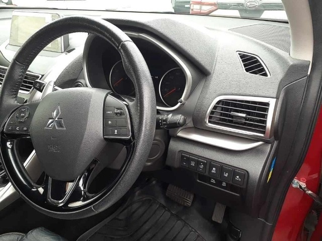 Mitsubishi ECLIPSE CROSS 2018 7401911-9