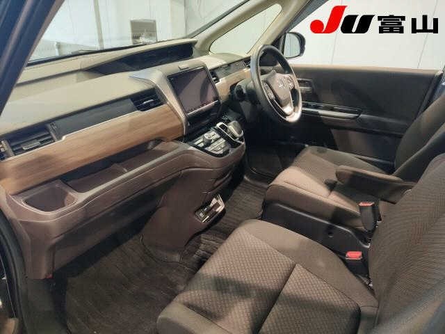 Honda FREED 2022 7420229-3