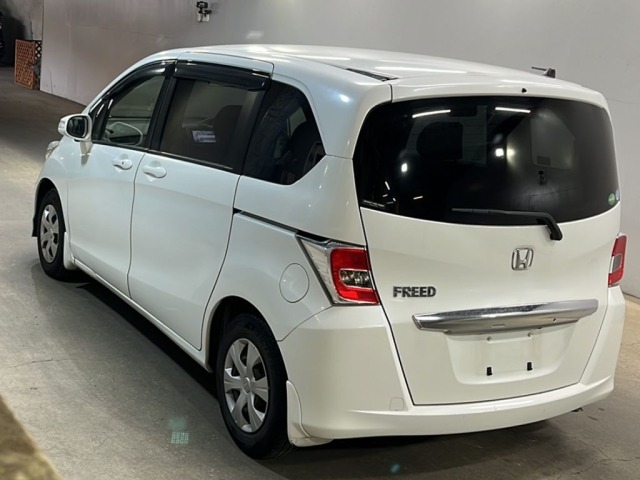 Honda FREED 2015 7420307-1