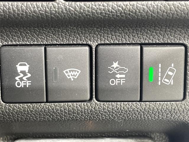 Honda FREED 2022 7421366-3